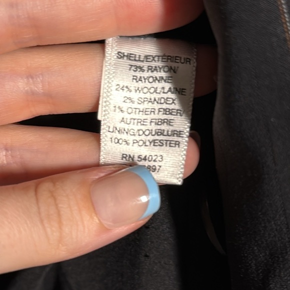 Banana Republic Black Pinstriped Blazer 14  & Pleated Business Skirt 12 Set - Picture 4 of 6